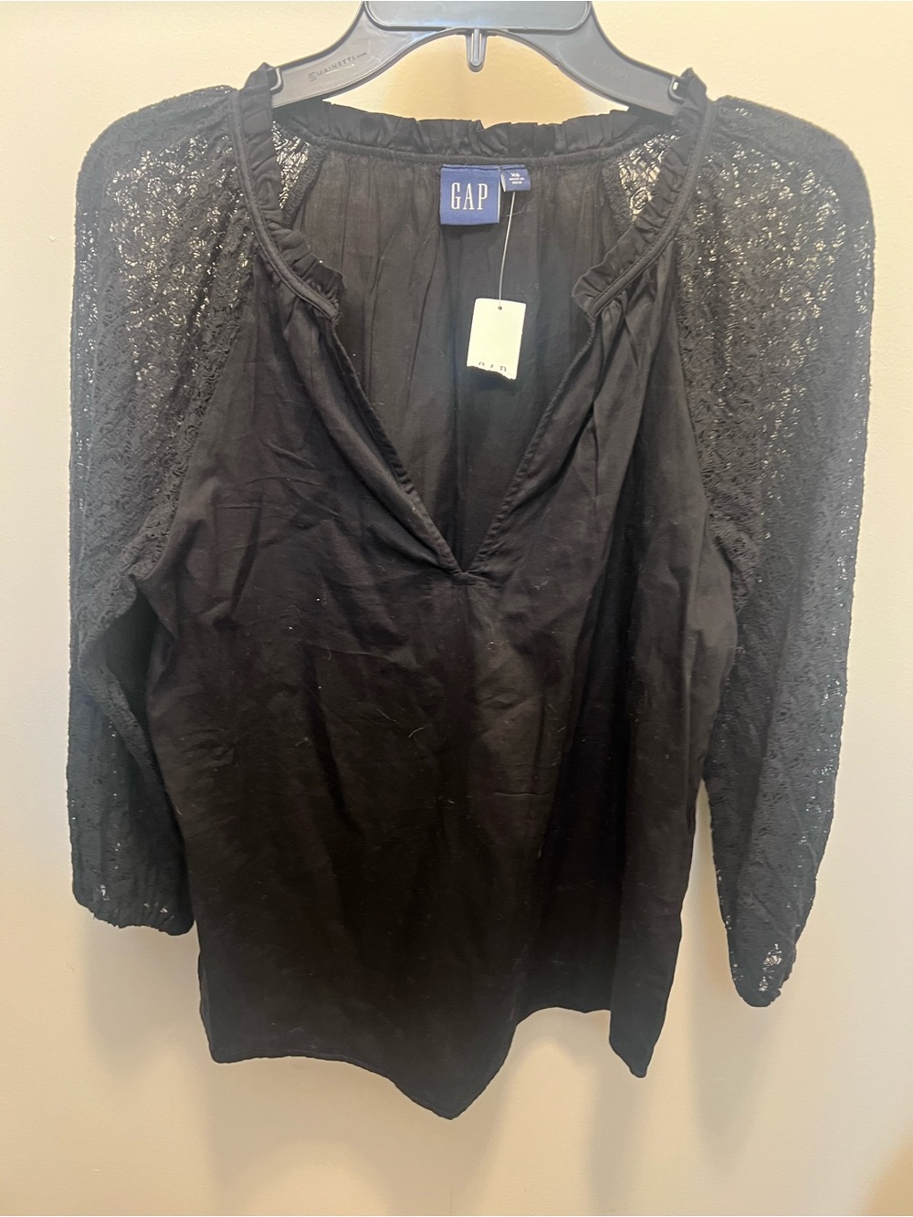 GAP Black V-Neck Top with Lace Raglan Sleeves
